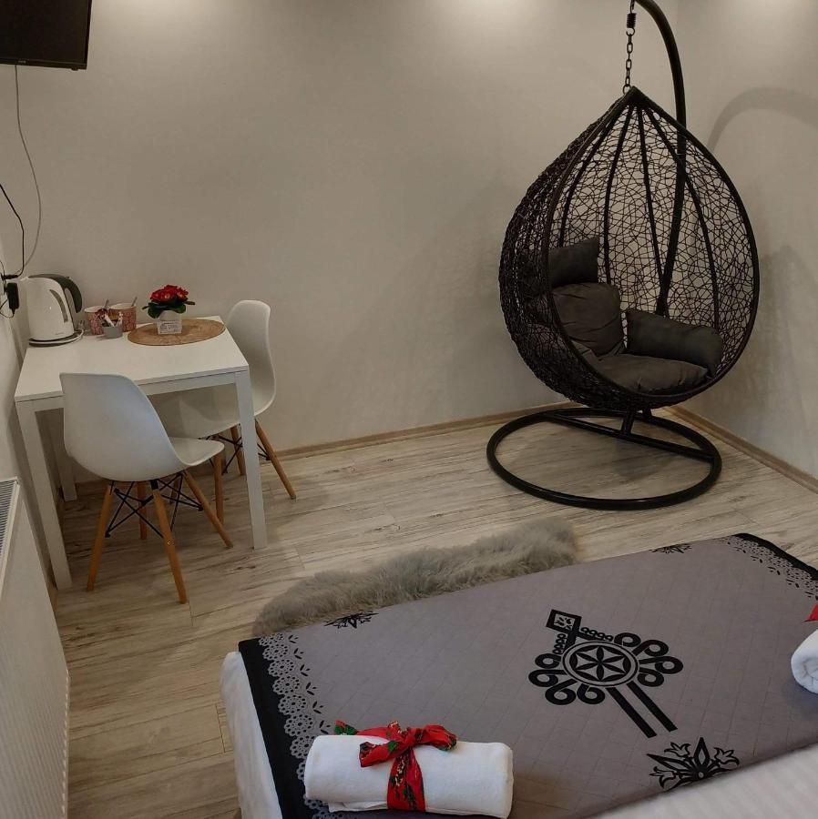 Beskidzka Guest House Щирк Экстерьер фото