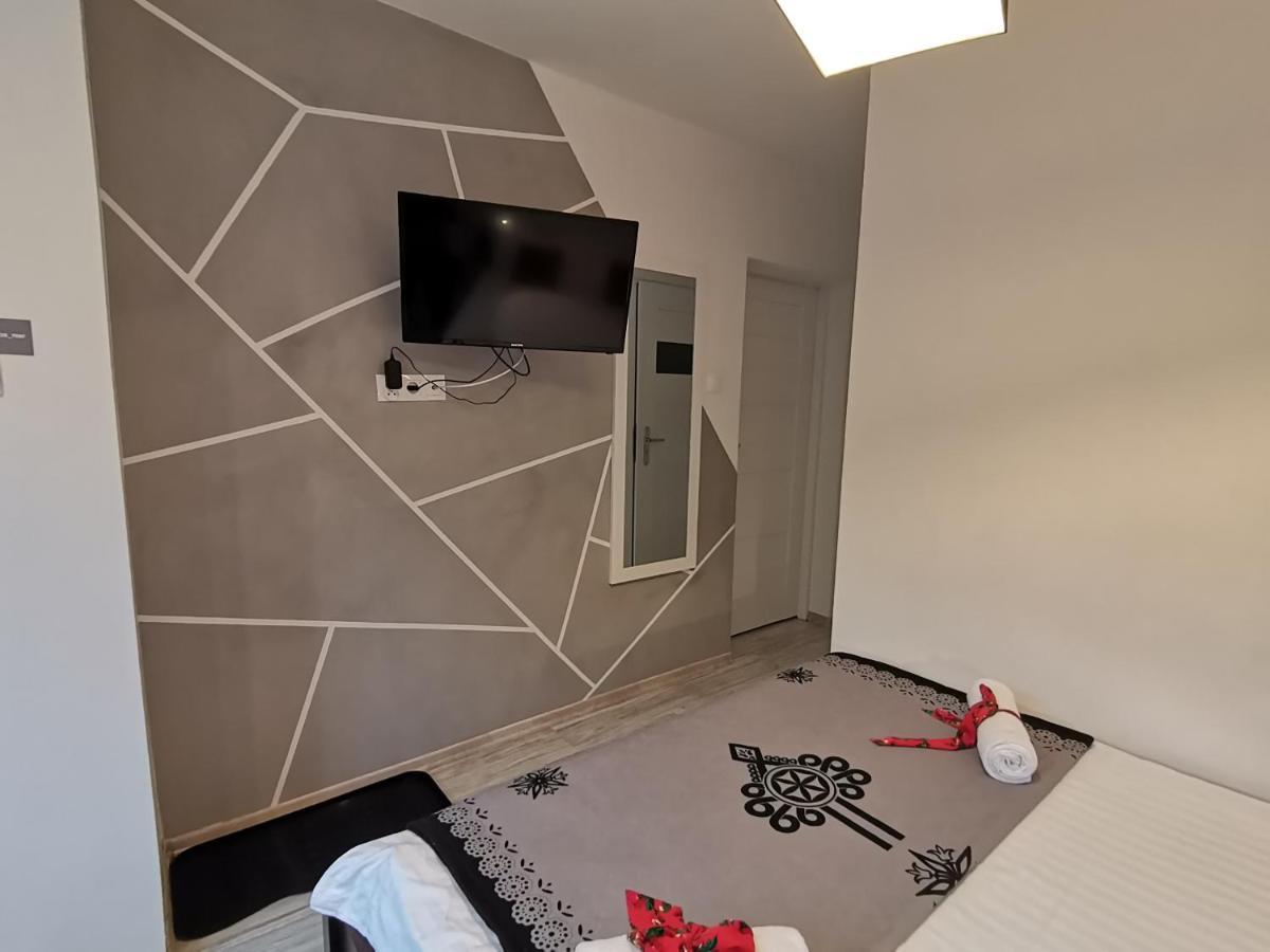 Beskidzka Guest House Щирк Экстерьер фото